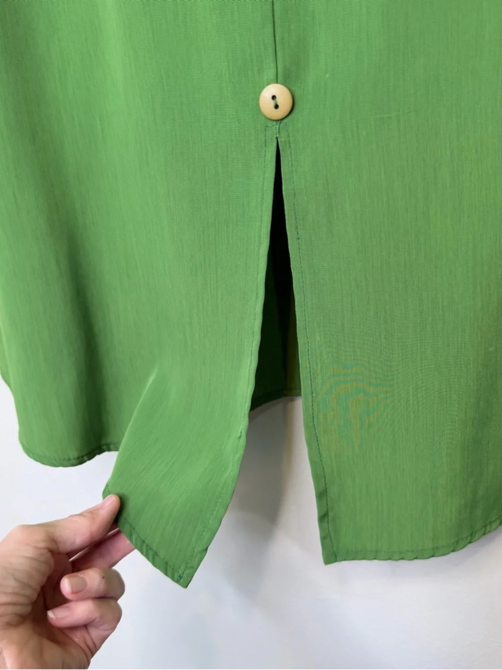 MS | VTG Kelly Green Button Front Long Sleeve Soft Tunic Top Lightweight Blouse - Picture 8 of 11